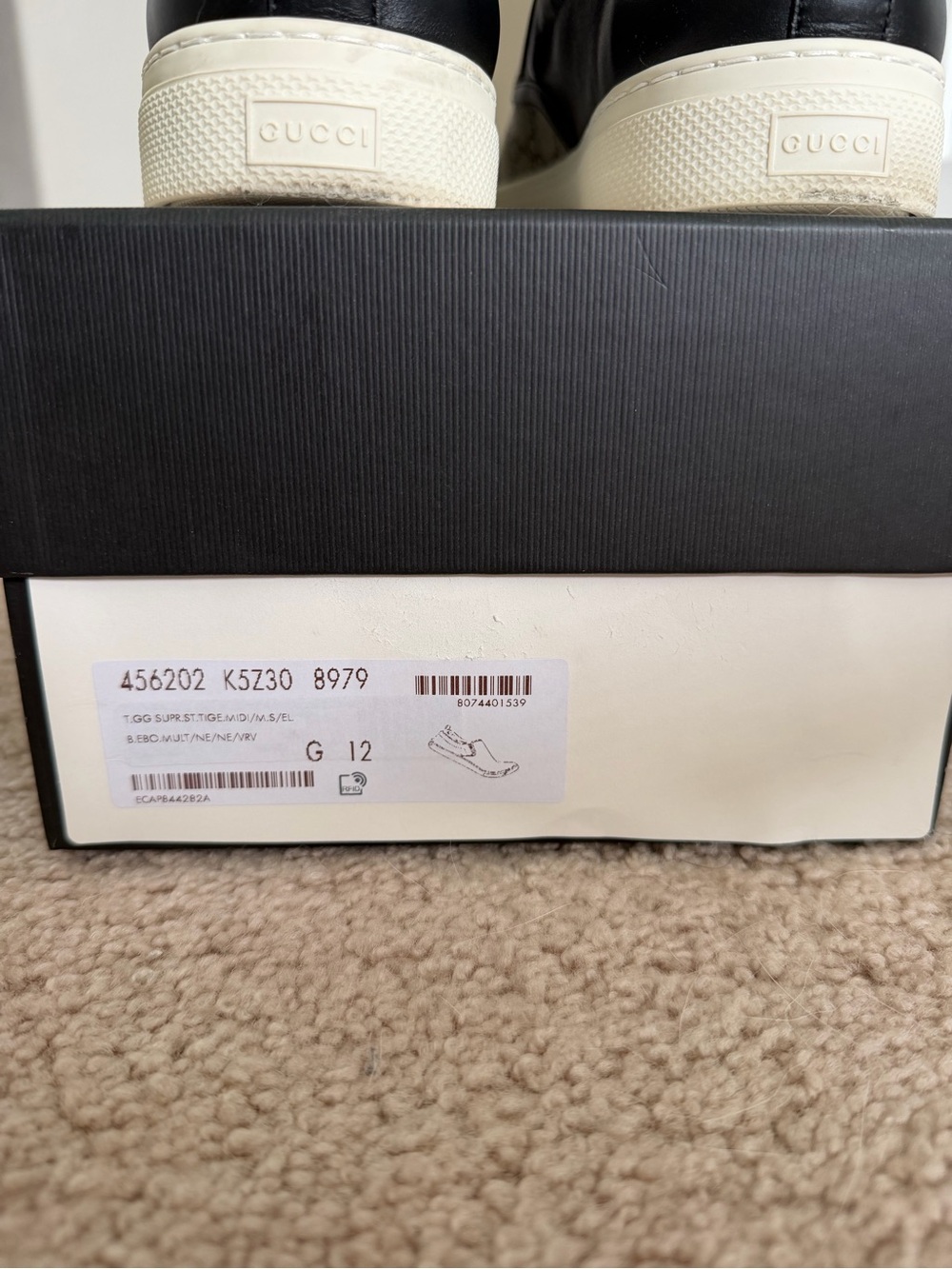 Men's GUCCI GG Supreme Tiger Slip On Sneakers - Picture 5 of 7